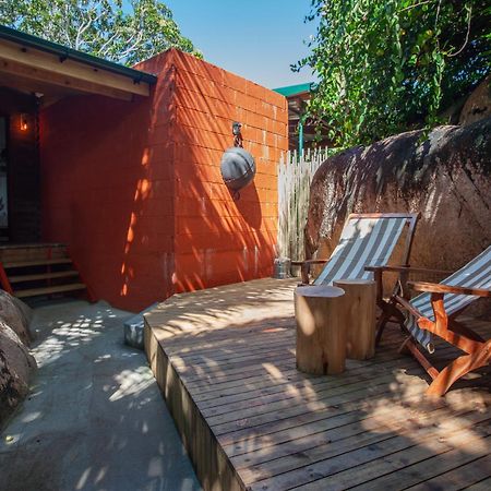 La Pointe Beach Huts Бає-Санта-Анна Екстер'єр фото