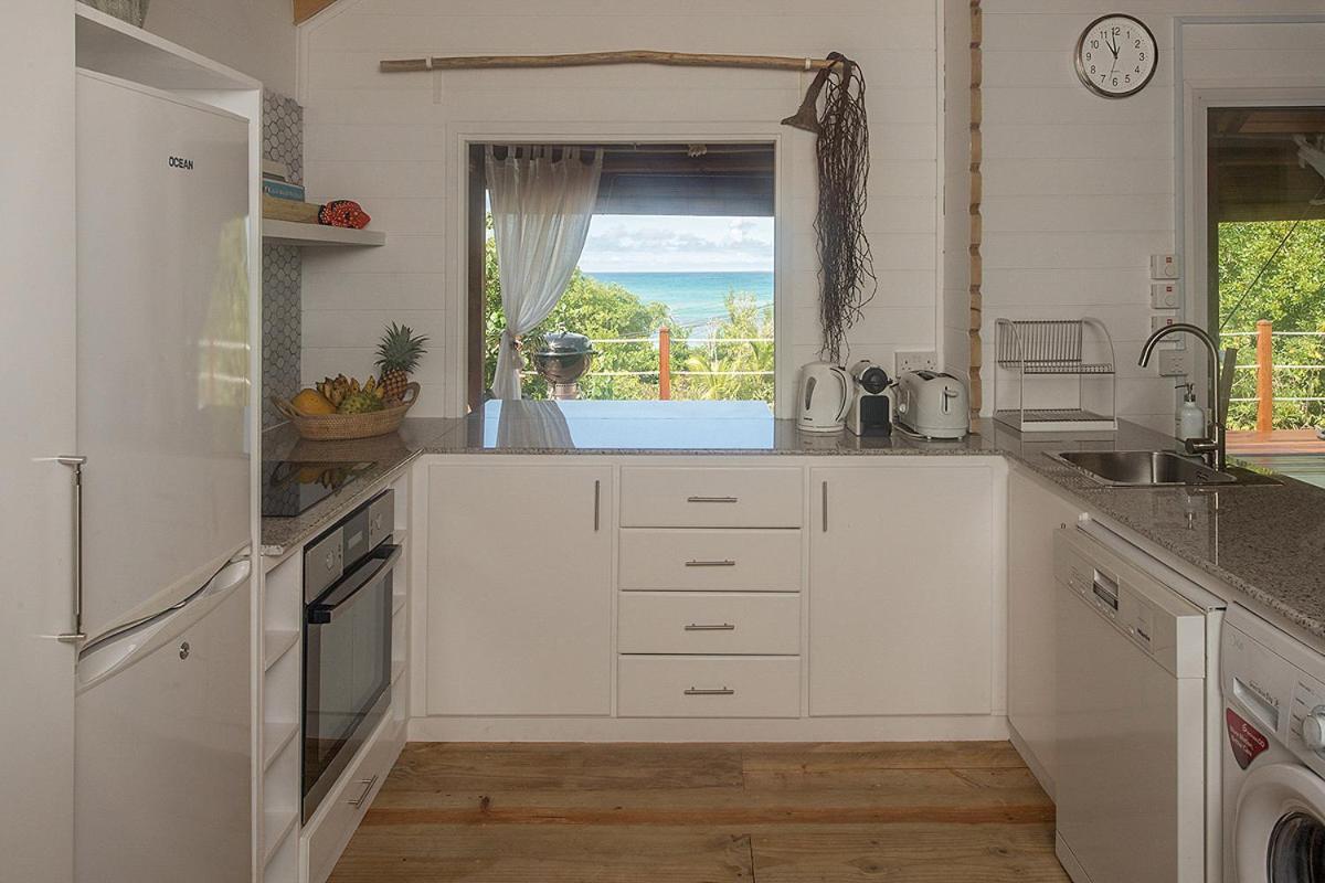 La Pointe Beach Huts Бає-Санта-Анна Екстер'єр фото
